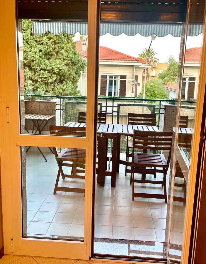 Casa Ginestra Mare Appartement Bordighera Buitenkant foto